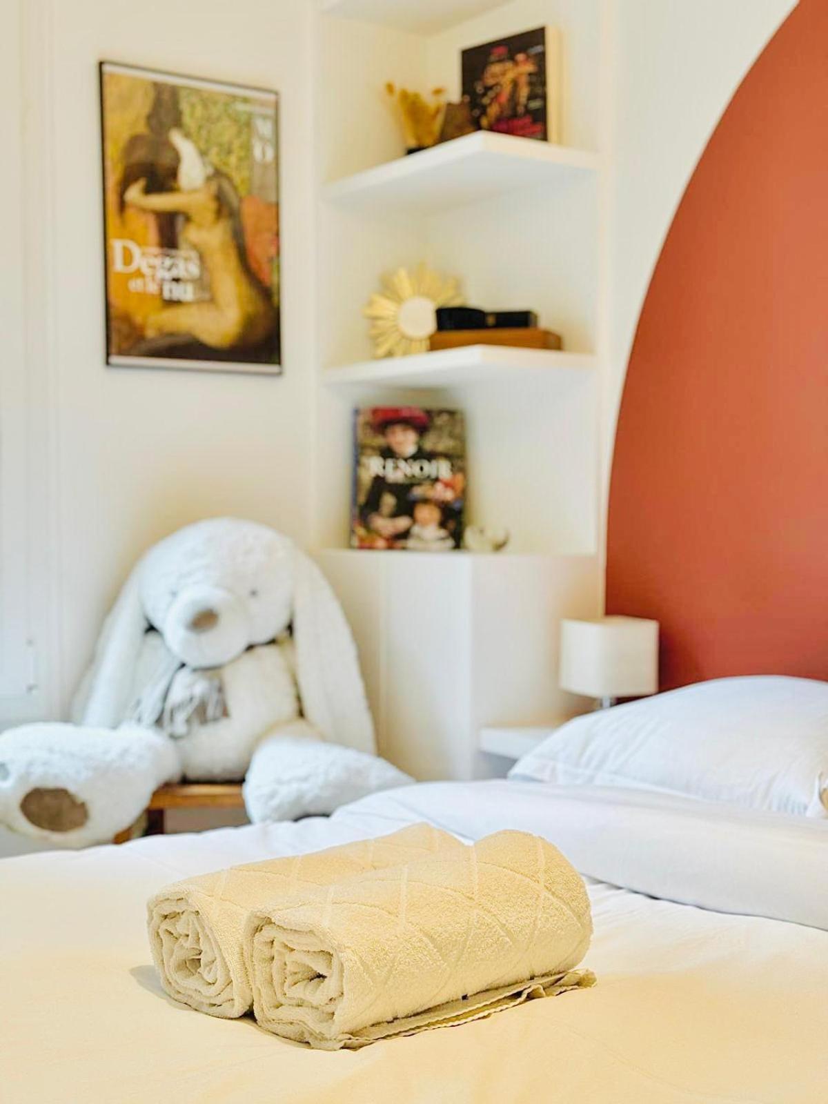 Charmant Appartement Au Coeur De Montmartre! Paris Exterior foto